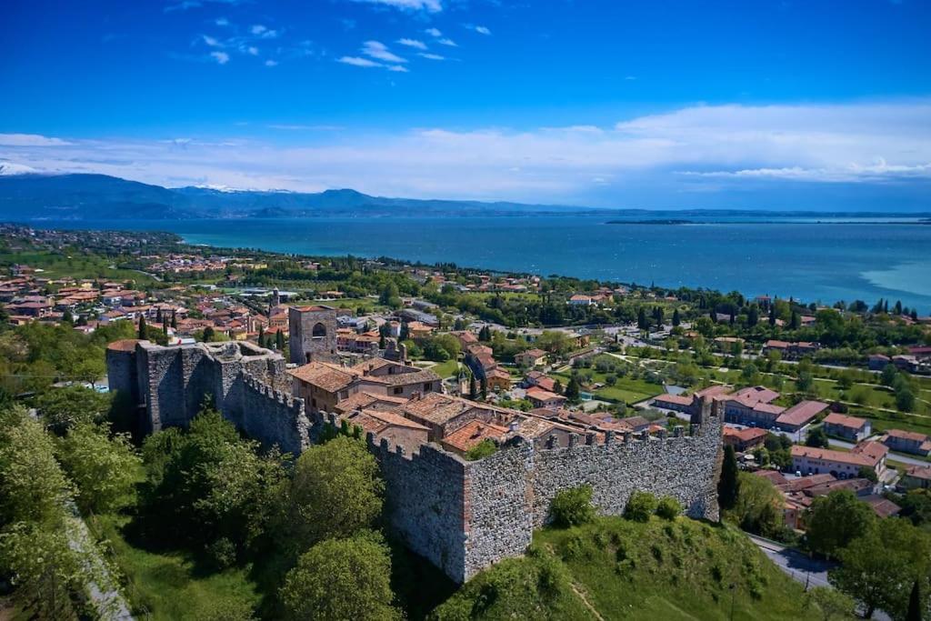 -Piscina E Parcheggio- Casa A Pochi Passi Dal Lago Padenghe sul Garda Exterior photo