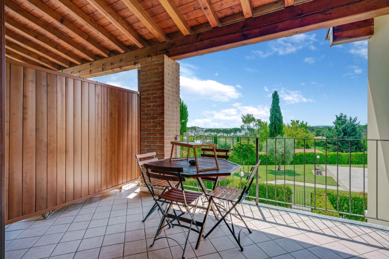 -Piscina E Parcheggio- Casa A Pochi Passi Dal Lago Padenghe sul Garda Exterior photo